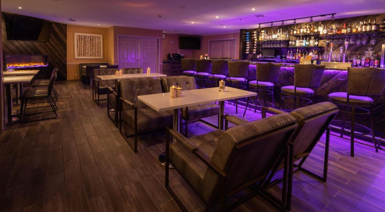 Wyndham Garden Galena Hotel & Day Spa Экстерьер фото