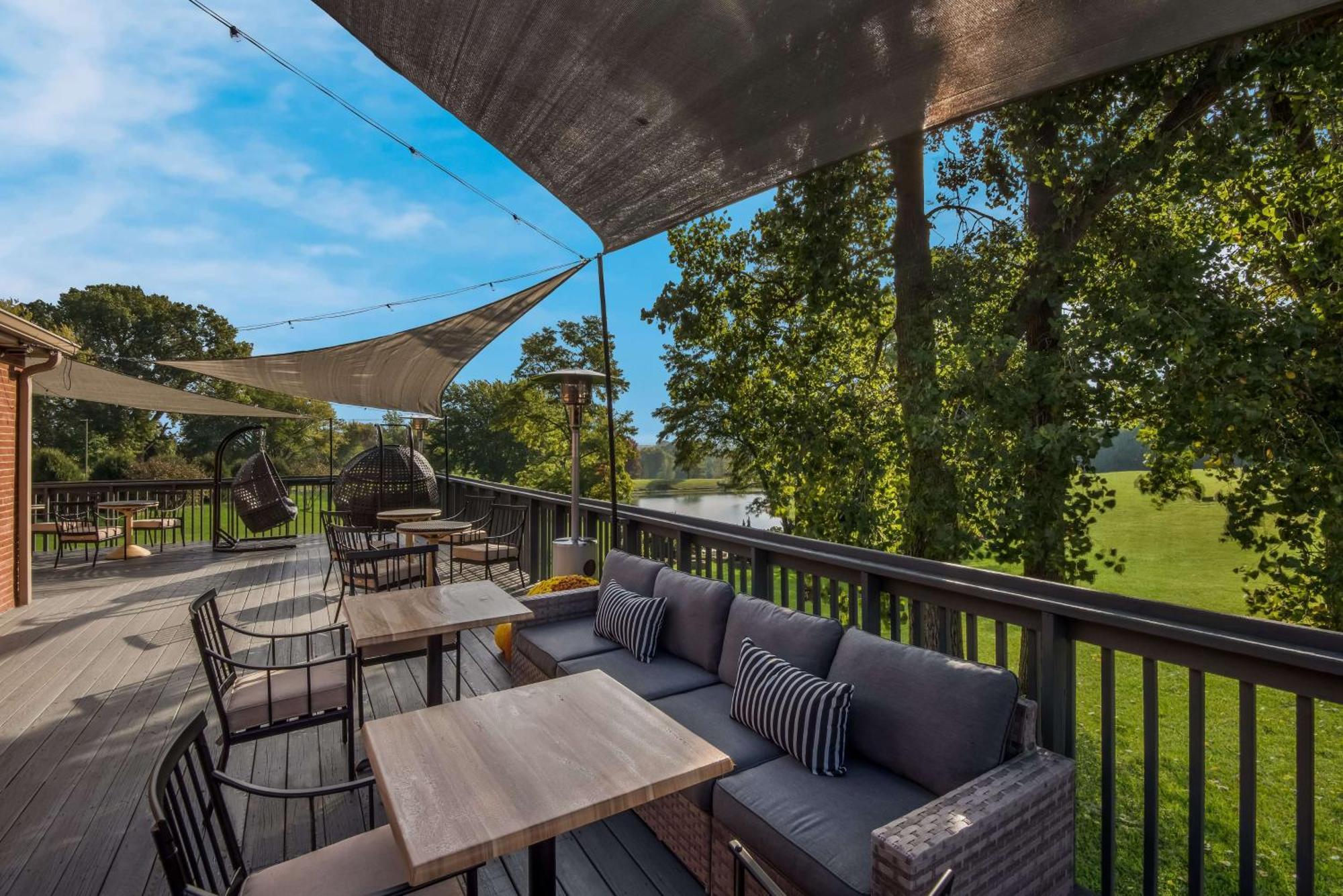 Wyndham Garden Galena Hotel & Day Spa Экстерьер фото