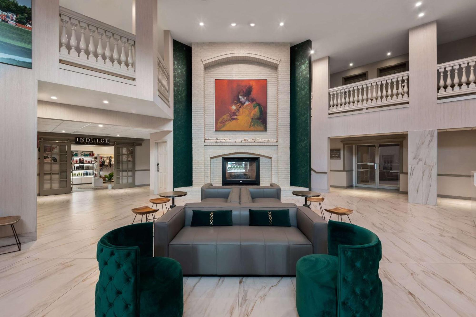 Wyndham Garden Galena Hotel & Day Spa Экстерьер фото