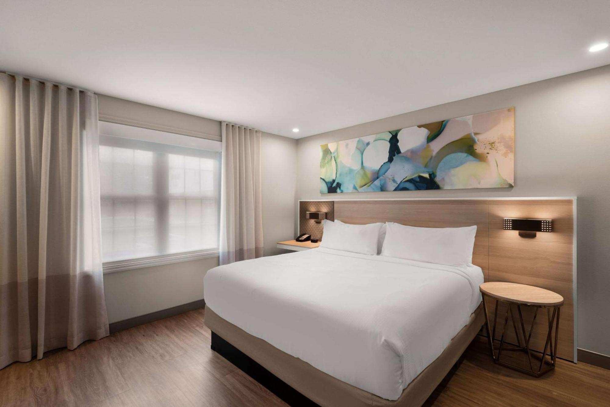 Wyndham Garden Galena Hotel & Day Spa Экстерьер фото