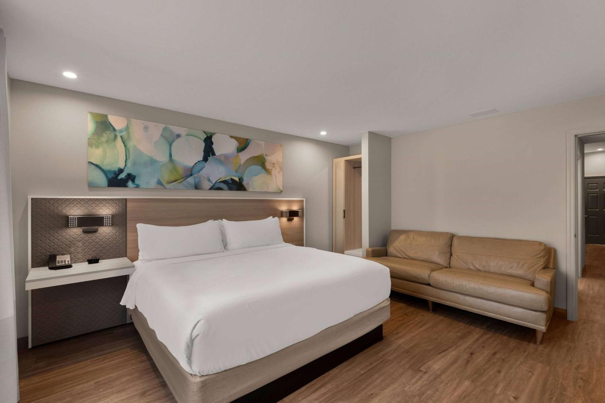 Wyndham Garden Galena Hotel & Day Spa Экстерьер фото